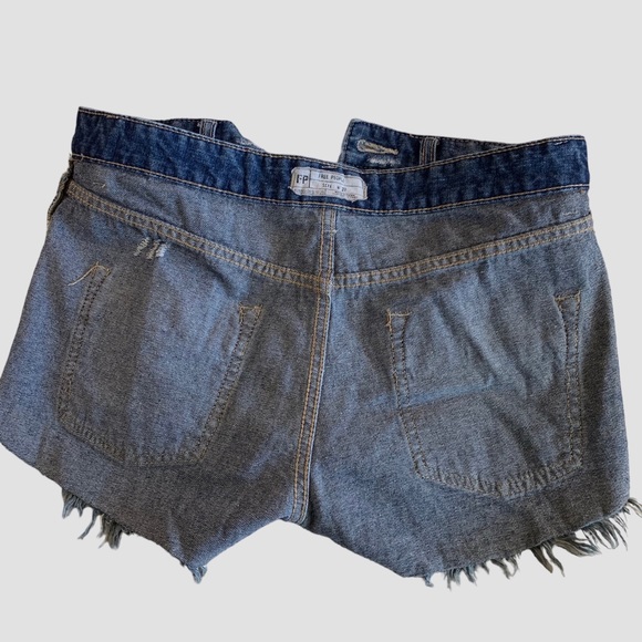 FREE PEOPLE DISTRESSED BLUE DENIM SHORTS - Picture 12 of 16